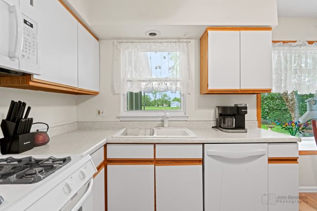 1030 Prairie Dr, House other with 3 bedrooms, 3 bathrooms and 2 parking in Algonquin IL | Image 8