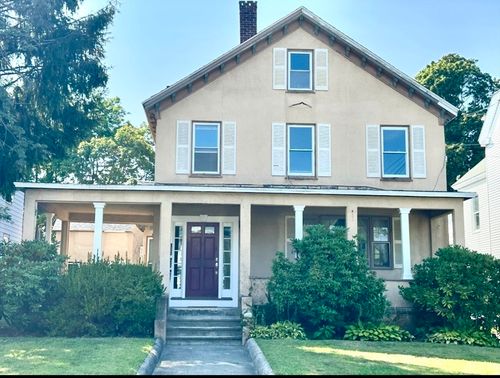 apt-2-92 Walnut St, Clinton, MA, 01510-2578 | Card Image