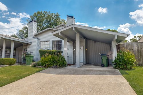 736 Baruna Cir, Garland, TX, 75043-4946 | Card Image