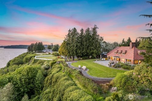 24635 8th Ave S, Des Moines, WA, 98198-3854 | Card Image