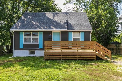 7509 E 50th St, Kansas City, MO, 64129-2003 | Card Image