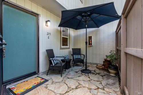 apt-e-215 Stony Point Rd, Santa Rosa, CA, 95401-5940 | Card Image