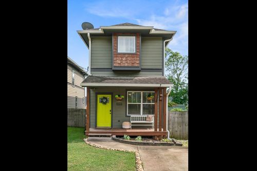 916 Thomas Ave, Nashville, TN, 37216 | Card Image