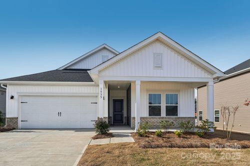 1420 Carthage Dr, Salisbury, NC, 28144-0063 | Card Image