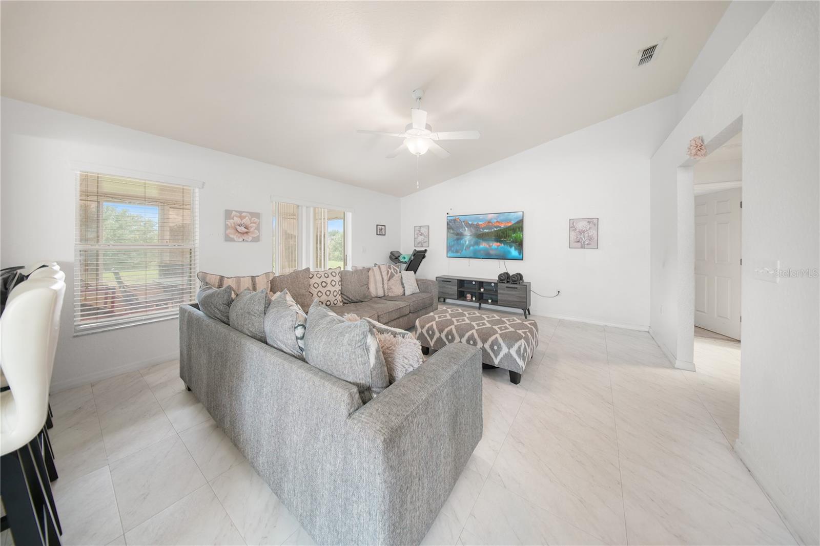 Residential in DAVENPORT 2