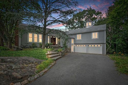 7 Ratlin Rd, Marblehead, MA, 01945-2210 | Card Image