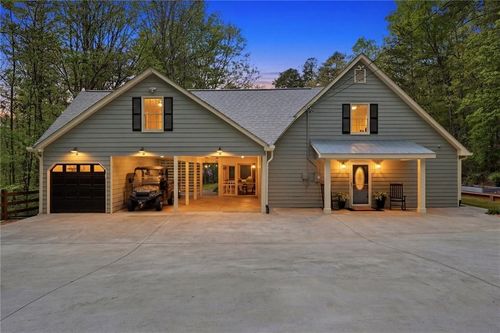 45 Wolf Ridge Trl Ne, White, GA, 30184-2712 | Card Image