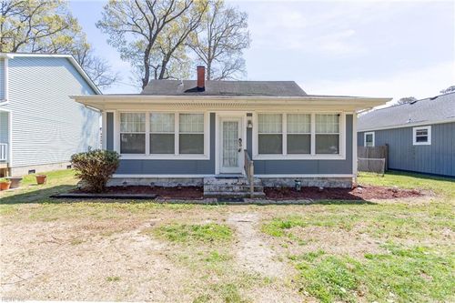 580 General Booth Blvd, Virginia Beach, VA, 23451-7124 | Card Image