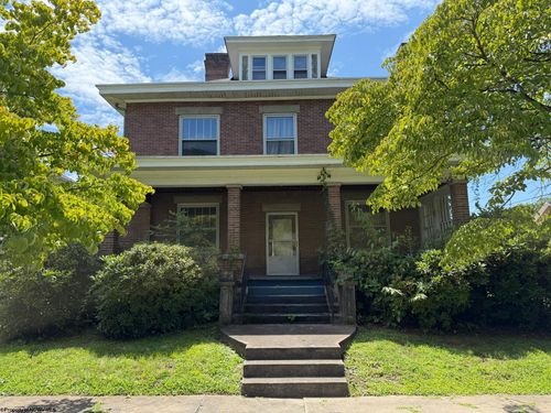 131 W 7th St, Weston, WV, 26452-1662 | Card Image