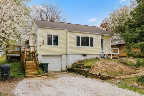 411 W Muller Rd, East Peoria, IL, 61611-4855 | Card Image