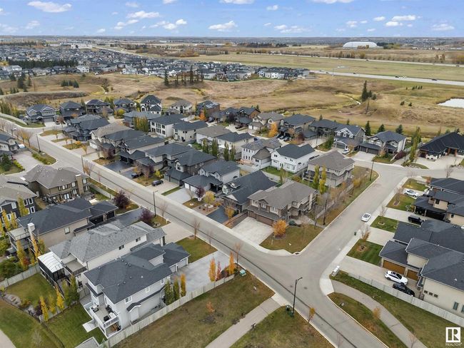 1254 Adamson Dr Sw, House other with 5 bedrooms, 4 bathrooms and null parking in Edmonton AB | Image 64