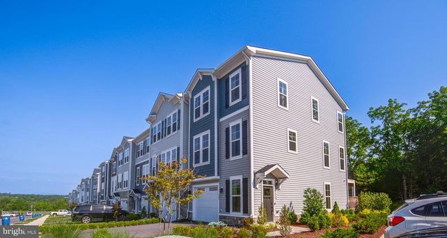 135 Wake Robin Ct, Townhouse with 3 bedrooms, 4 bathrooms and null parking in LAKE FREDERICK VA | Image 4