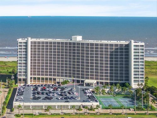 unit-1108-1401 E Beach Dr, Galveston, TX, 77550-3327 | Card Image