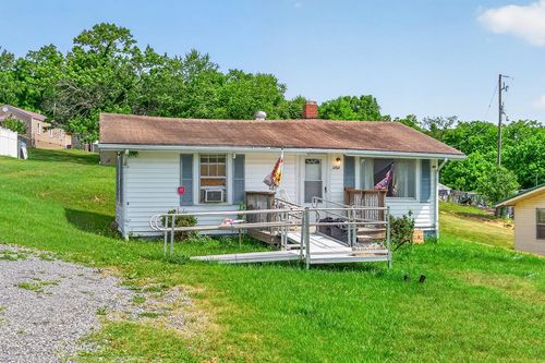 4764 Veterans Hill Rd, Pulaski, VA, 24301-5475 | Card Image