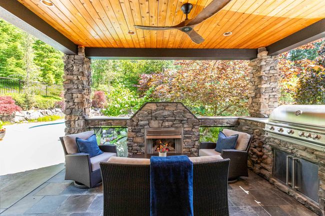 11386 241a St, House other with 4 bedrooms, 5 bathrooms and 6 parking in Maple Ridge BC | Image 34