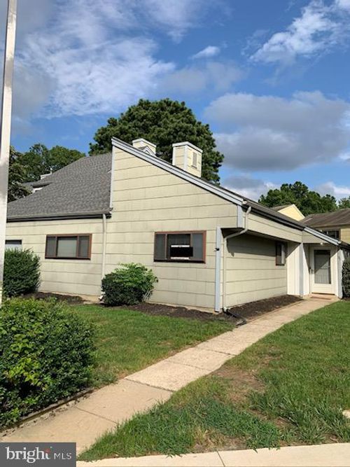 37 Chiswick Dr, LINDENWOLD, NJ, 08021-6702 | Card Image