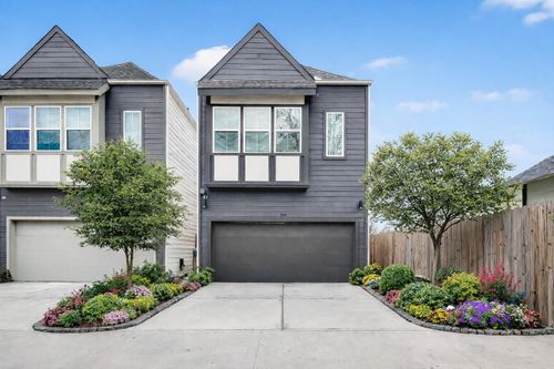 314 Neyland St, Houston, TX, 77022-4662 | Card Image