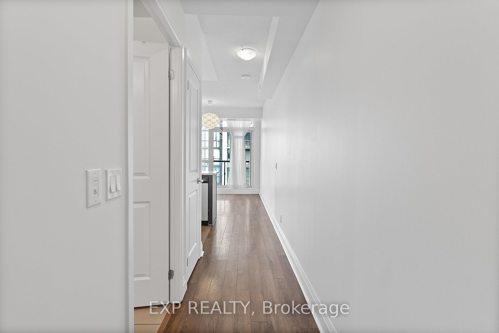 Residential Lease in Toronto W08 2