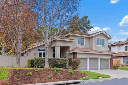 1840 Sienna Canyon Dr, Encinitas, CA, 92024-5536 | Card Image