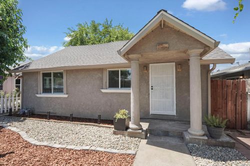 522 S Lincoln Way, Galt, CA, 95632 | Card Image