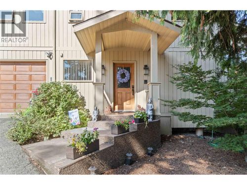 2308 Ta Lana Trail, Sorrento, BC, V0E2W2 | Card Image