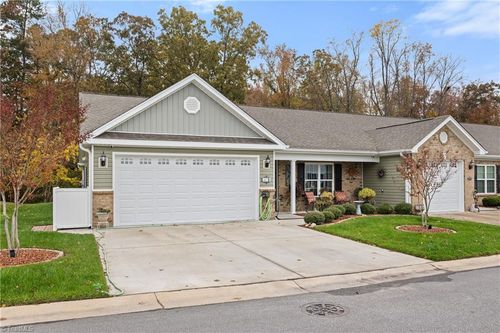 301 Oak Ridge Dr, Archdale, NC, 27263-4579 | Card Image