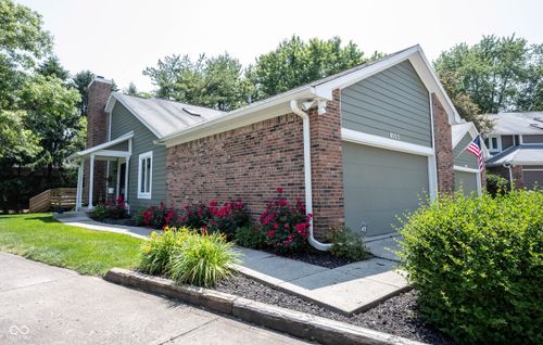8023 Talliho Dr, Indianapolis, IN, 46256-4814 | Card Image