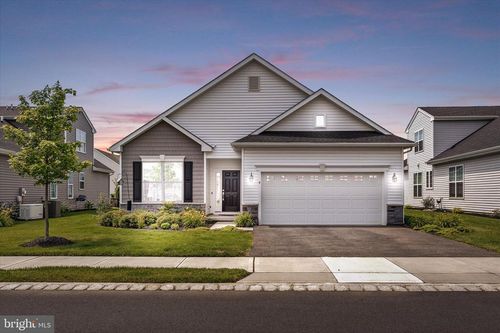 4 Boardwalk Dr, EASTAMPTON, NJ, 08060-4428 | Card Image