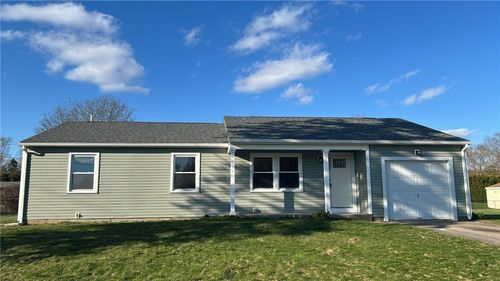 10 Wagon Wheel Ln, Woonsocket, RI, 02895-2725 | Card Image