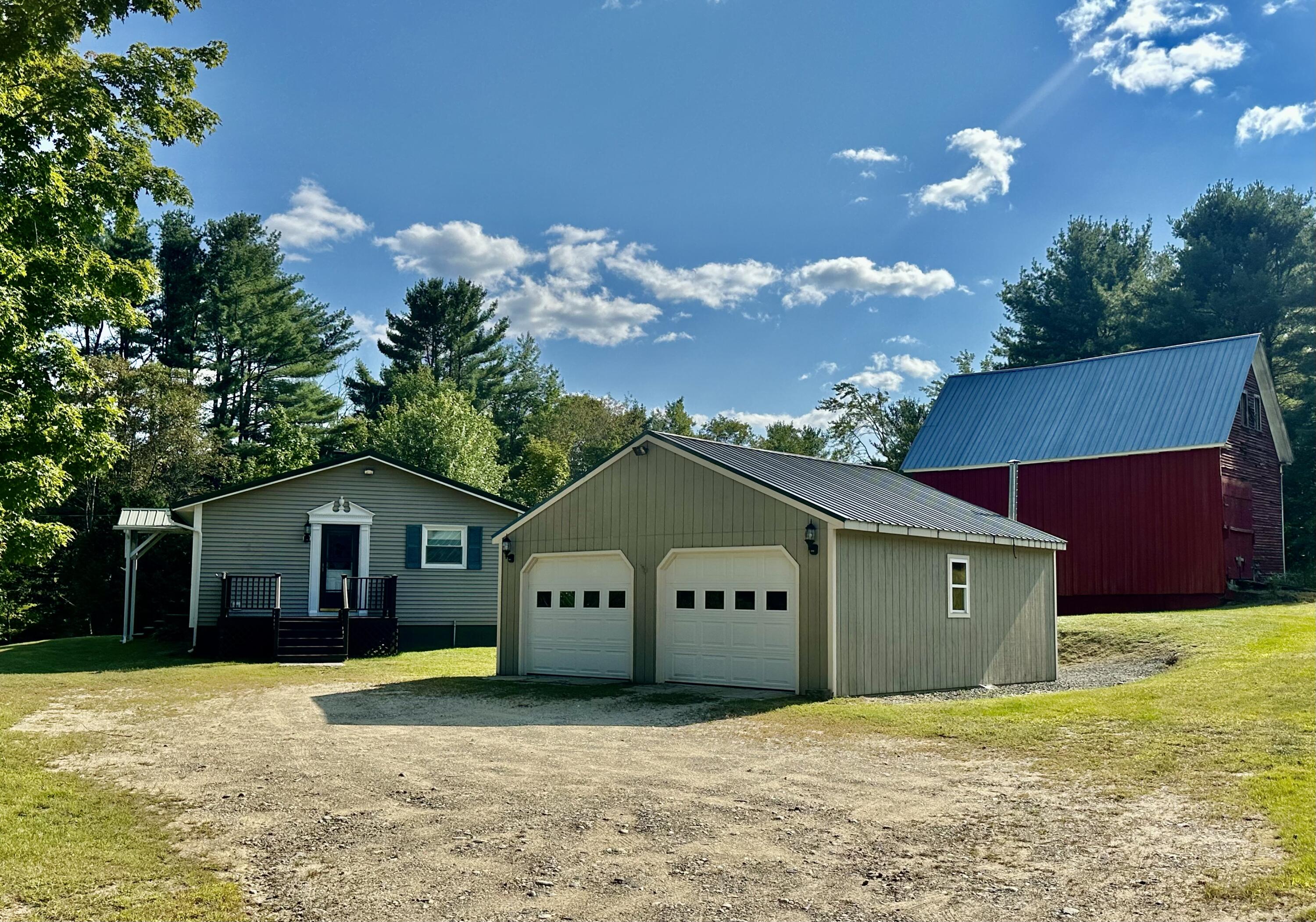 Peru Center Rd, Peru, ME 04290
