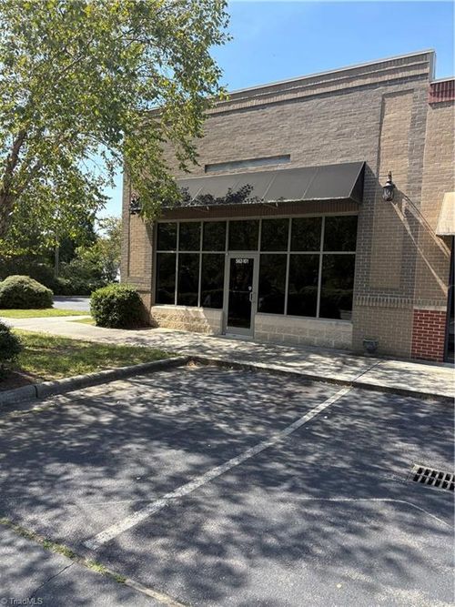 a-562 Valley Rd, Mocksville, NC, 27028-2091 | Card Image