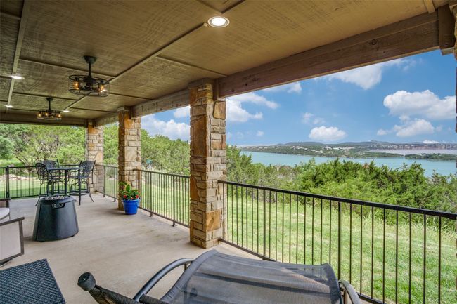 101 Eagle Pt, Condo with 2 bedrooms, 2 bathrooms and null parking in Graford TX | Image 7
