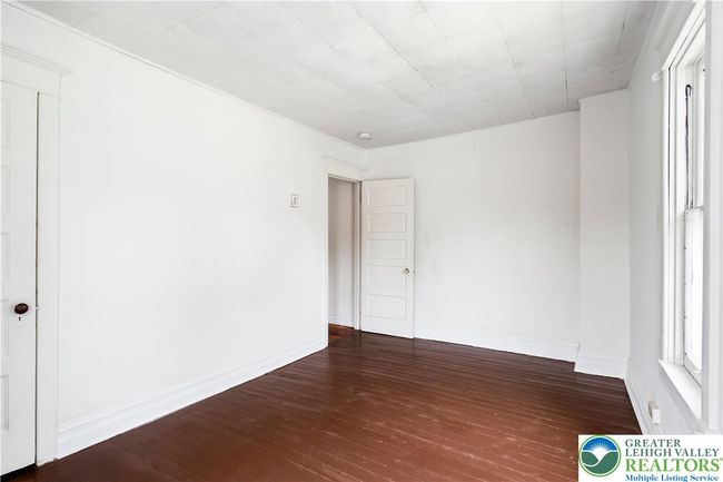 1926 W Broad St, Townhouse with 4 bedrooms, 1 bathrooms and null parking in BETHLEHEM PA | Image 32