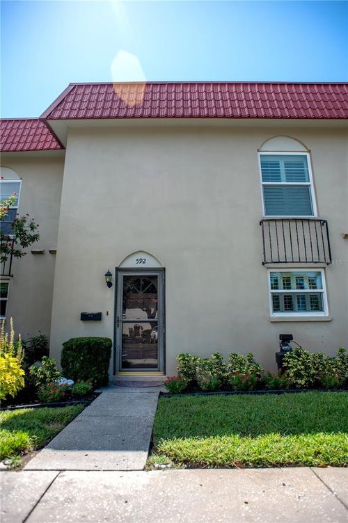 apt-592-2700 Bayshore Blvd, DUNEDIN, FL, 34698-1646 | Card Image