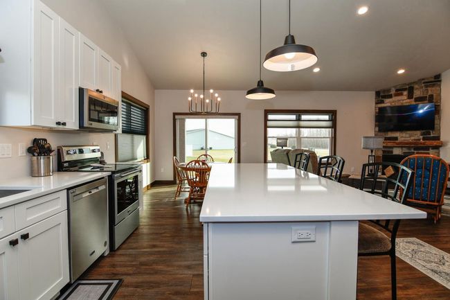 872 Red Hawk Drive, Condo with 3 bedrooms, 3 bathrooms and null parking in PULASKI WI | Image 14