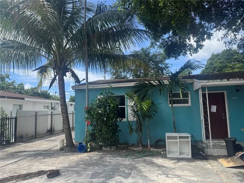 3320 Nw 87th Terrace, Miami, FL, 33147 | Card Image