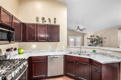 8626 W Papago St, Tolleson, AZ, 85353-8818 | Card Image