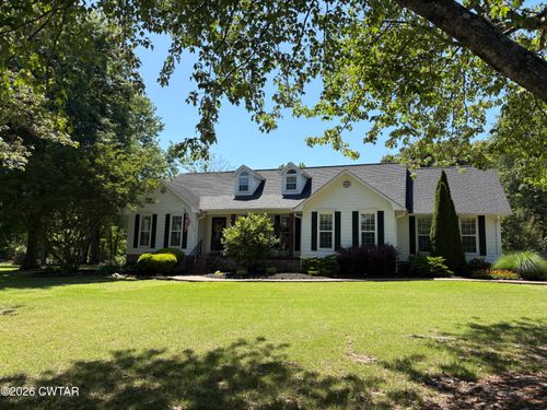 147 Shadow Ridge Dr, Jackson, TN, 38305-8563 | Card Image
