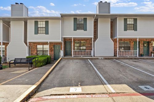 a5-929 W Hickory St, Denton, TX, 76201-9101 | Card Image