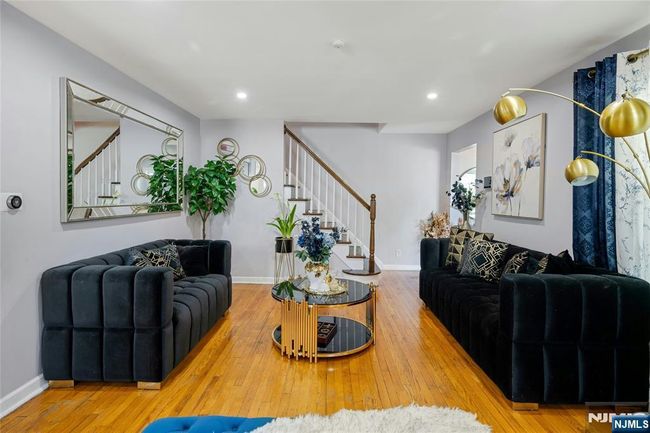 981 Carnegie Ave, House other with 5 bedrooms, 2 bathrooms and null parking in Plainfield NJ | Image 5