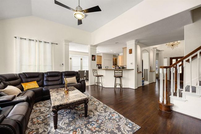 1215 Whisper Trace Ct, House other with 4 bedrooms, 4 bathrooms and 2 parking in Katy TX | Image 12