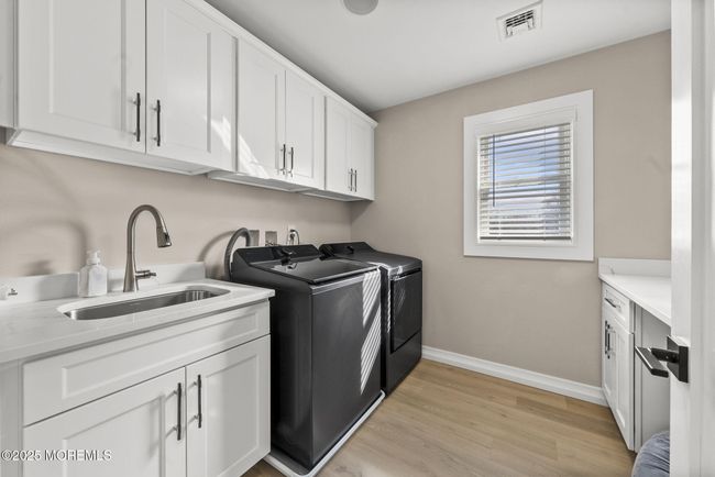 273 Colts Neck Rd, House other with 4 bedrooms, 3 bathrooms and null parking in Farmingdale NJ | Image 36