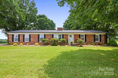 1314 Old Mocksville Rd, Statesville, NC, 28625-1452 | Card Image