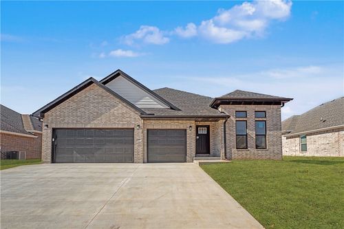 241 Kristen Ln, Centerton, AR, 72719 | Card Image
