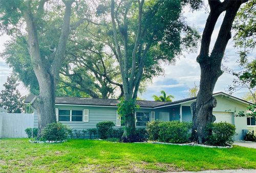 528 E Lake Dr, LARGO, FL, 33771-1505 | Card Image