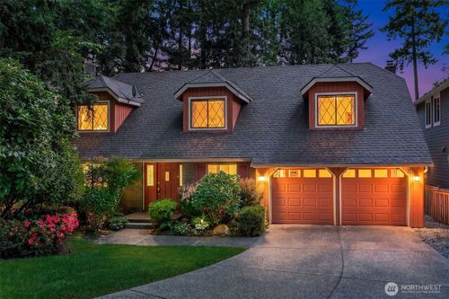 2302 126th Ave Ne, Bellevue, WA, 98005-1544 | Card Image