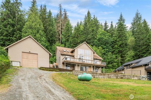 34354 S Shore Dr, Mount Vernon, WA, 98274-8247 | Card Image