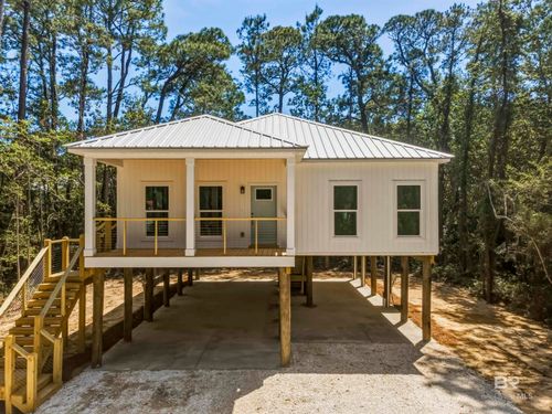 311 Chenault Ave, Dauphin Island, AL, 36528-3503 | Card Image