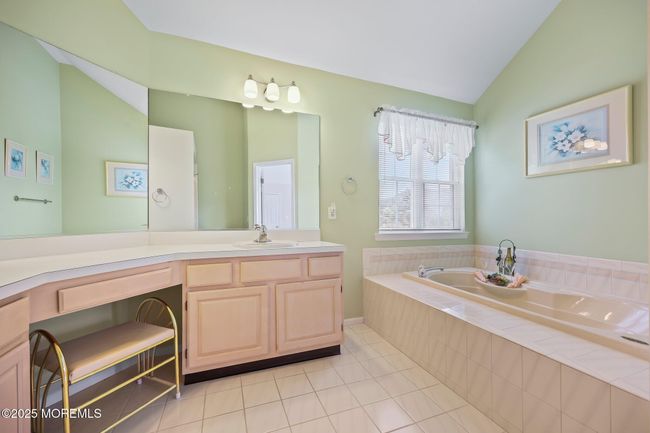 57 High Pointe Way, House other with 4 bedrooms, 3 bathrooms and null parking in Matawan NJ | Image 27