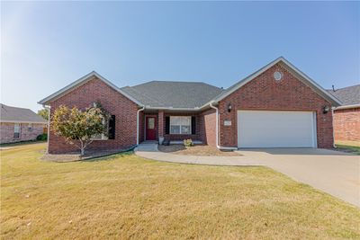 702 Drake Street, House other with 4 bedrooms, 2 bathrooms and null parking in Bentonville AR | Image 1